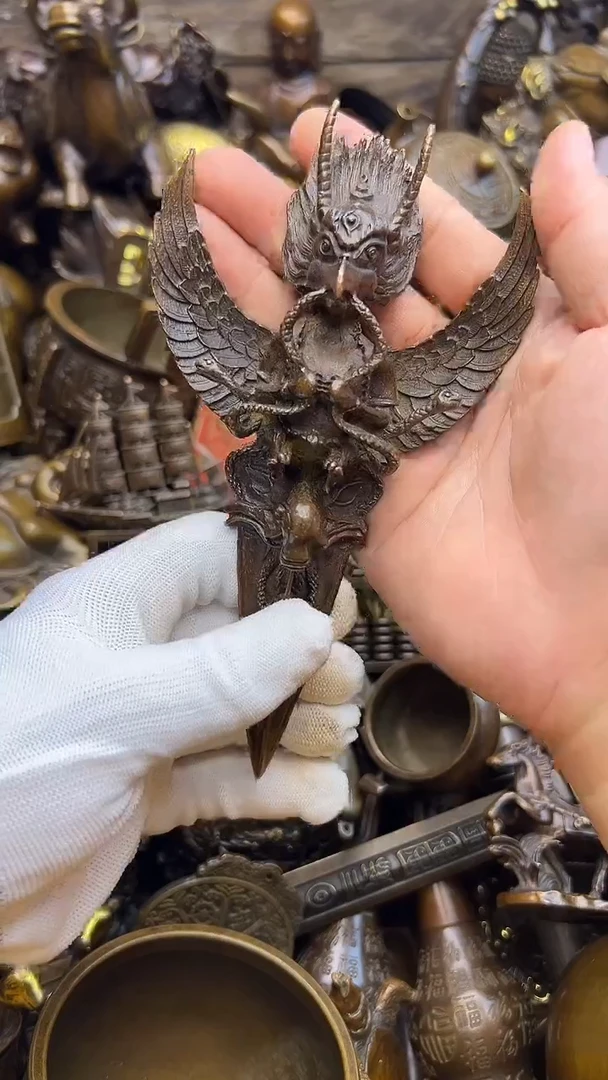 精美铜器，点击下单