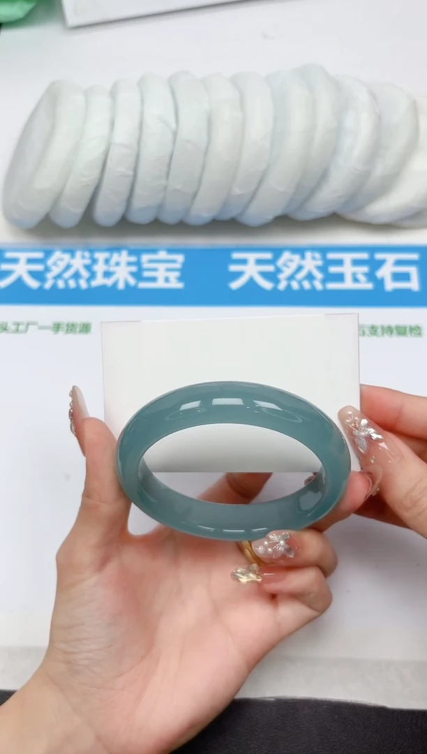 未镶嵌手镯石英质玉302-60.1
