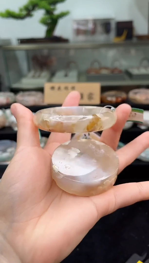 未镶嵌手镯石英质玉57圈口（赠品镯心）3863802