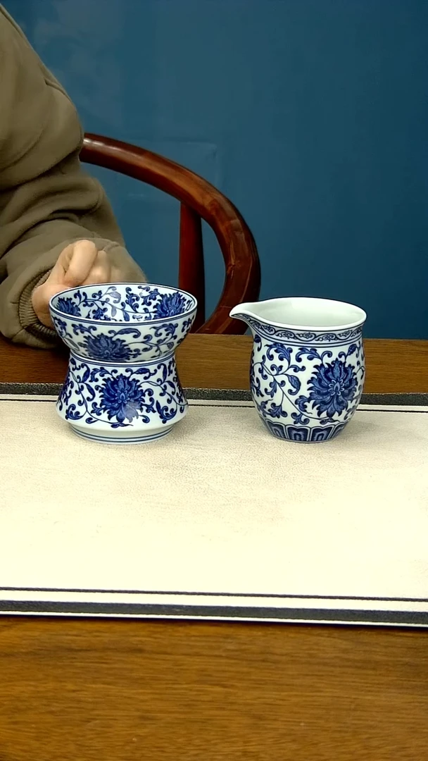 【闪购商品】青花缠枝莲两件套-------