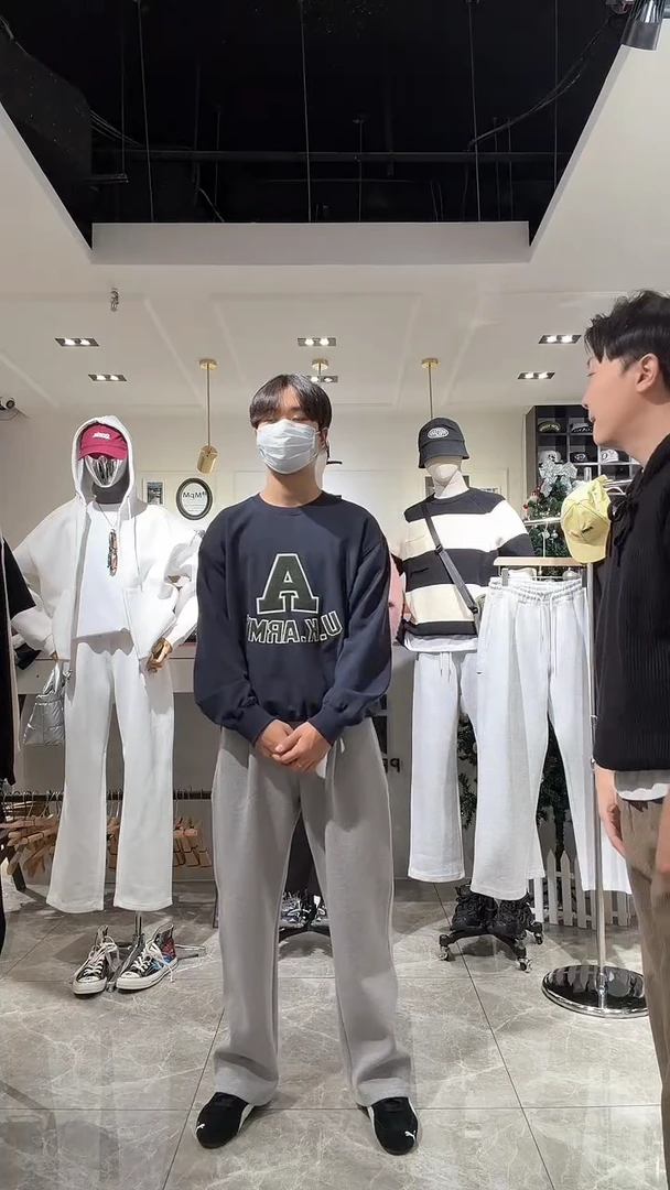 男士休闲宽松卫衣