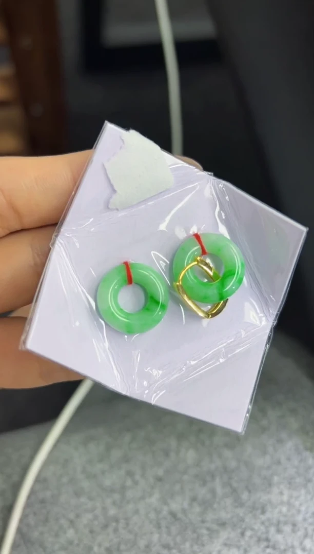 【闪购商品】翡翠耳饰银S925镶嵌Q缅料A货翡翠/支持复检/一件