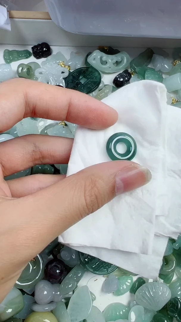 散珠翡翠975号链接，A货翡翠
