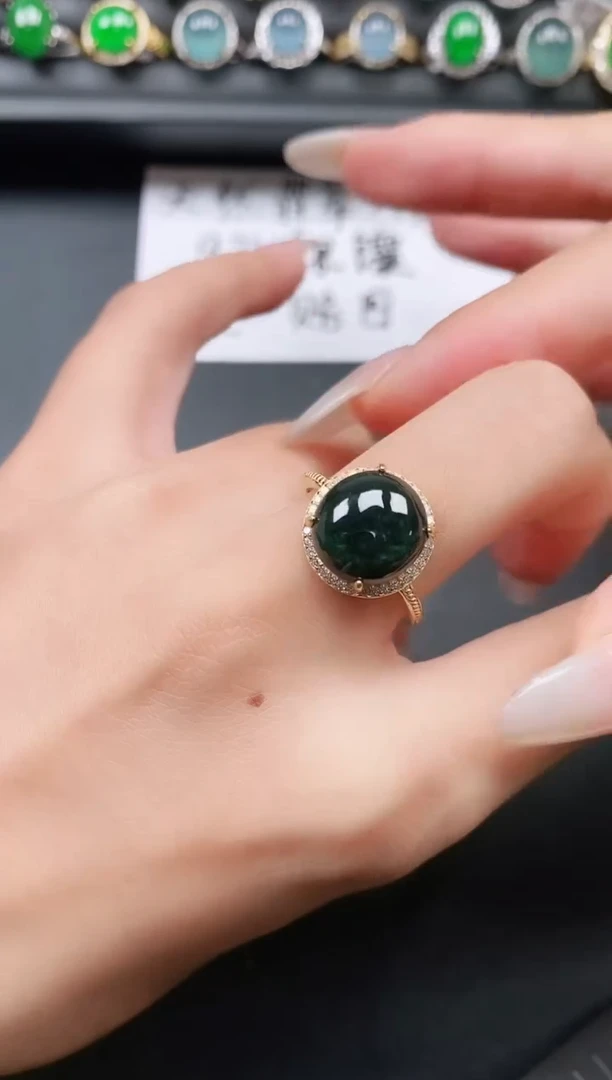 翡翠戒指银S925镶嵌1111