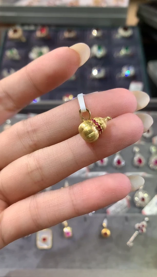18K金镶嵌吊坠（不含链）红宝石W133|2380