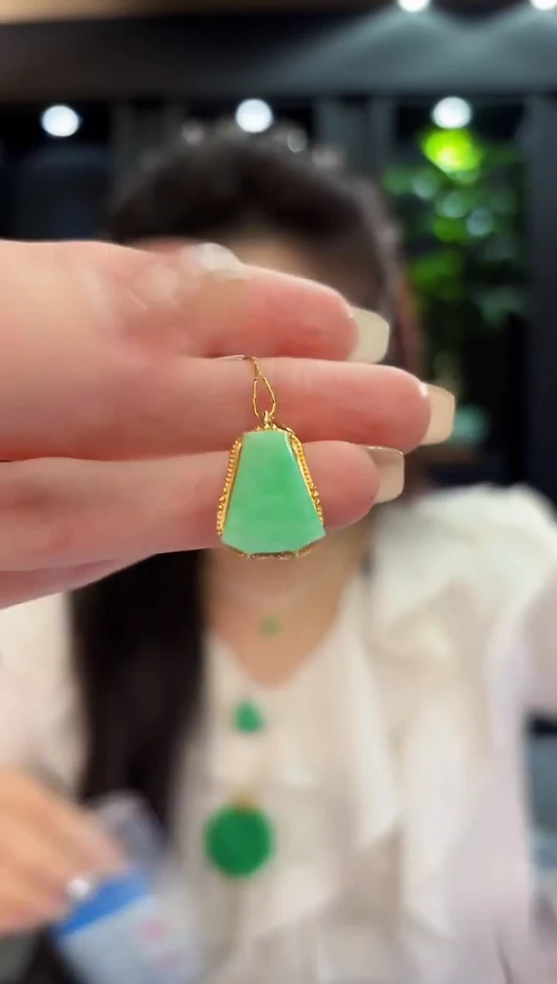 吊坠(不含链)未镶嵌翡翠 缅料A货/支持复检/一件