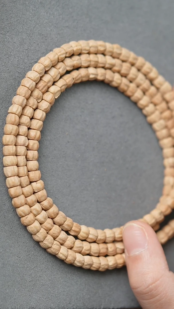 【闪购商品】柏香籽/百香籽吊坠莲花桩