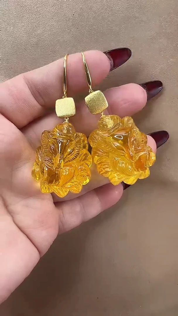 琥珀颈饰未镶嵌耳环