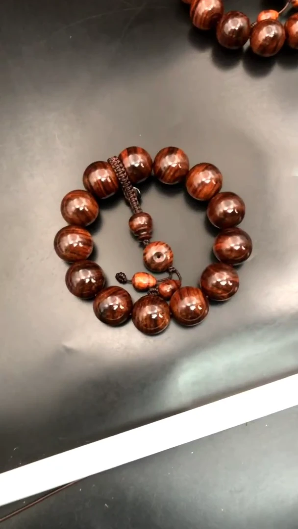 手串/手链黄花梨/降香黄檀海黄野生紫油梨1,8精串