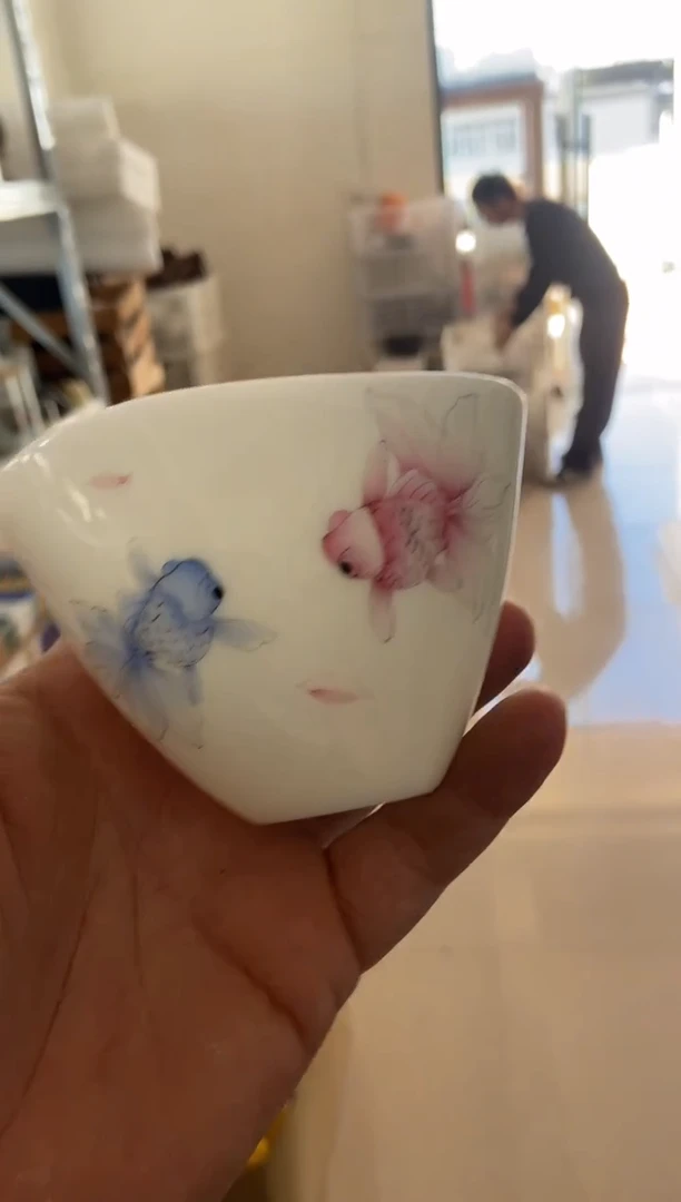 杯无运费险有瑕疵的摄影的产品有使用过的痕迹有点脏介意勿拍