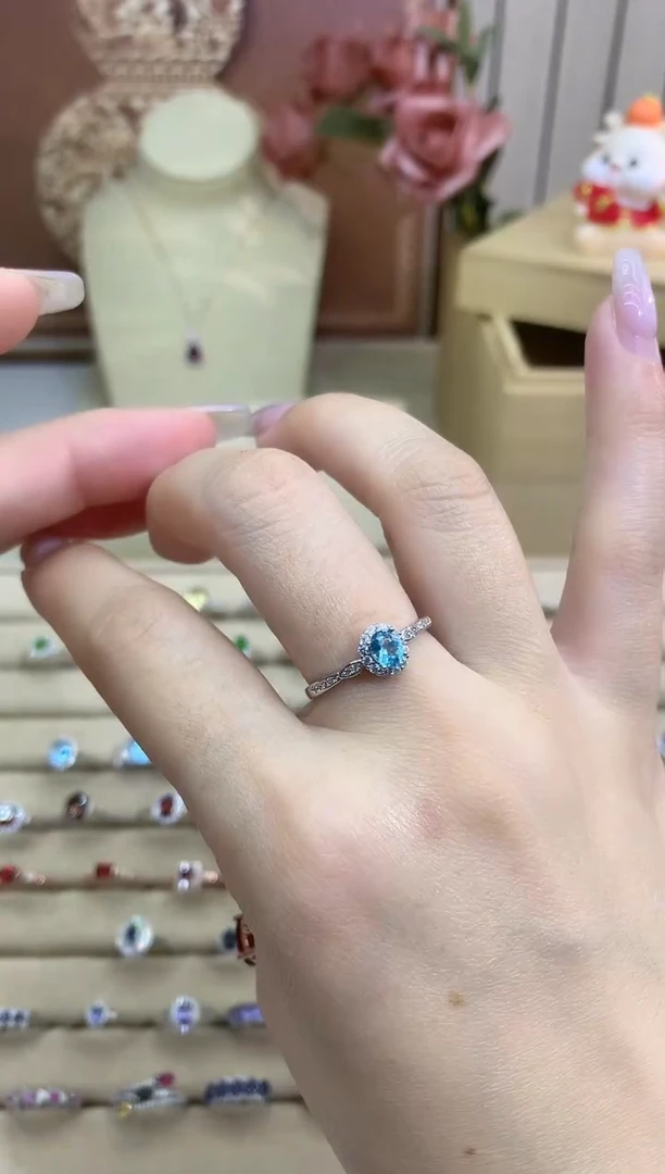 银S925镶嵌戒指托帕石蓝