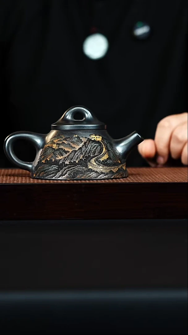 茶壶紫砂宜兴紫砂 石黄 （彩陶刻）石瓢