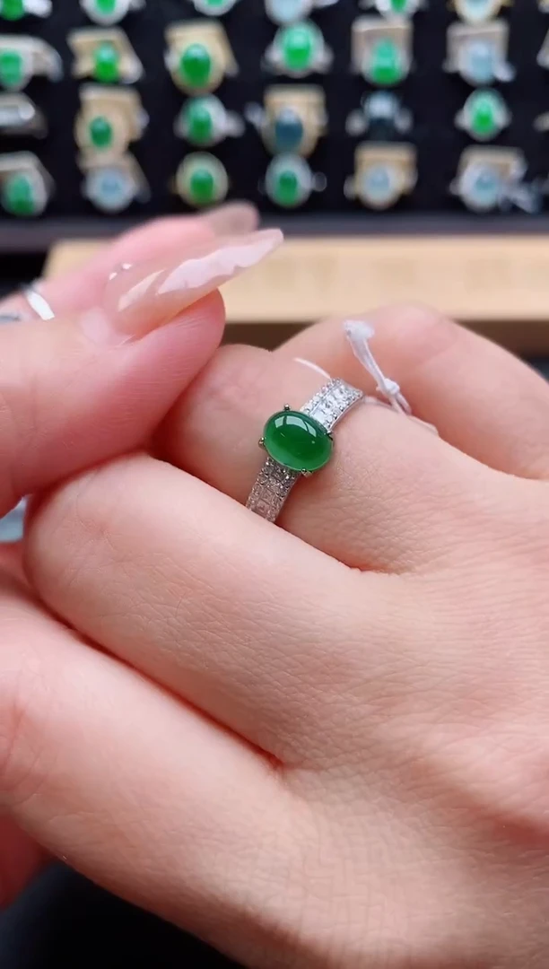 银S925镶嵌戒指翡翠1