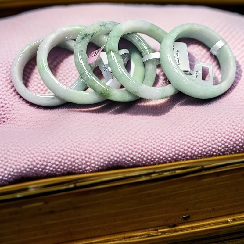 天然A货翡翠手镯/多样性发货一随机（一件）