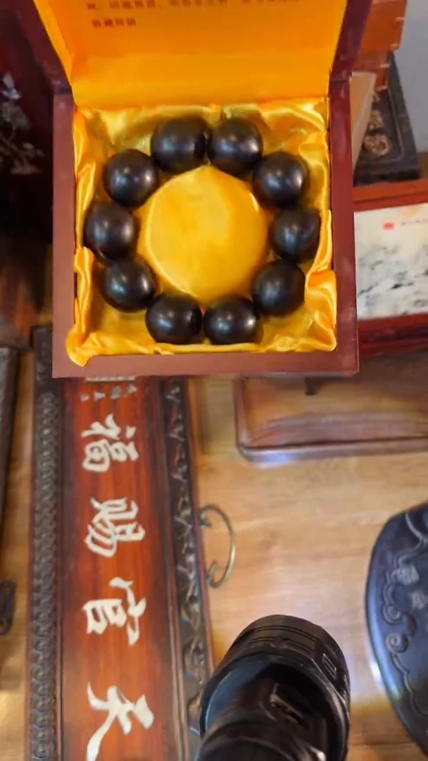 非洲紫檀（红花梨）手串