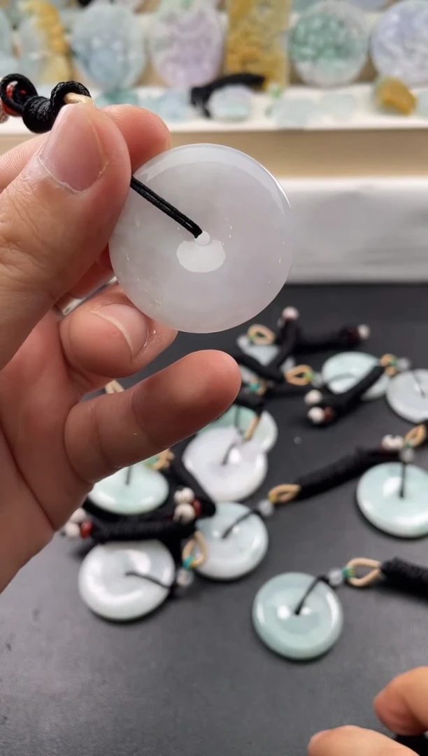 颈饰未镶嵌翡翠25/10/30/.290