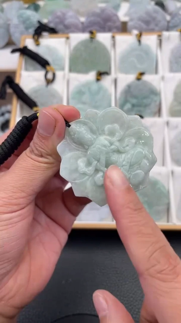 颈饰未镶嵌翡翠天然缅甸翡翠A货187