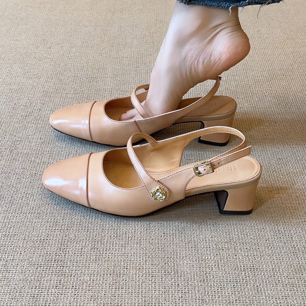 RubyL/4.5cm法式简约通勤纯色圆头山茶花后绊带粗跟包头凉鞋女款