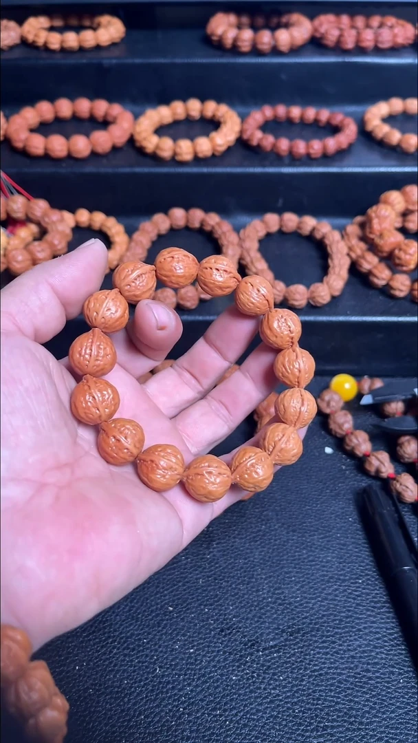 吊坠文玩核桃5*8文玩手串