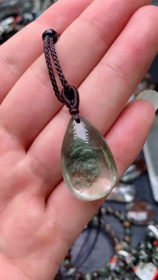 【闪购商品】水晶吊坠(赠链)未镶嵌39