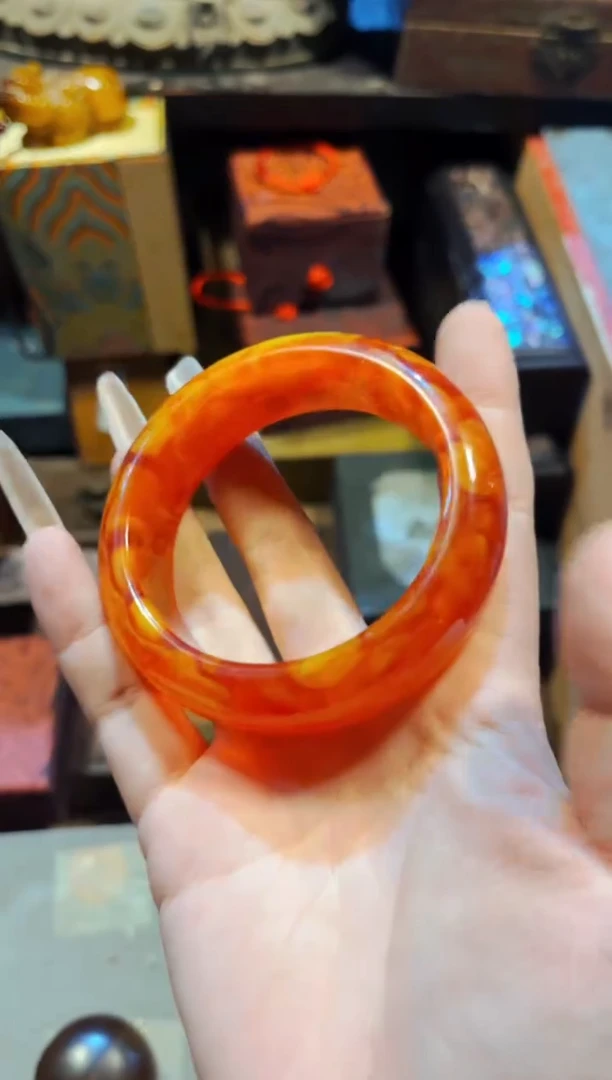 【闪购商品】血珀颈饰未镶嵌兰妹精选精品链接85