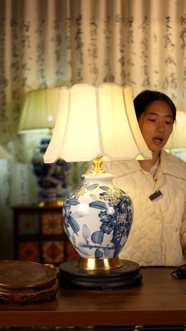 圆形款静**志陶瓷台灯景德镇
