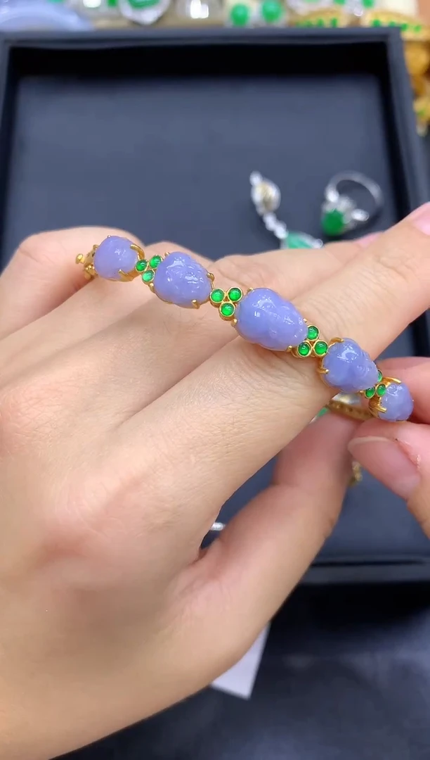 18K金镶嵌手镯翡翠780-中国好珍宝