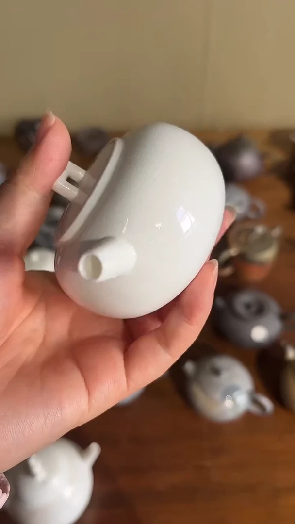 壶1号容量100-110ML高白泥 仿手工壶