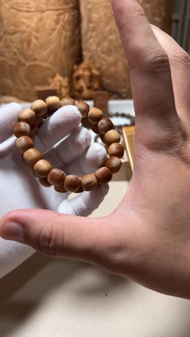 檀香木手串/手链老山檀香12/13横纹没有打磨瑕疵福利