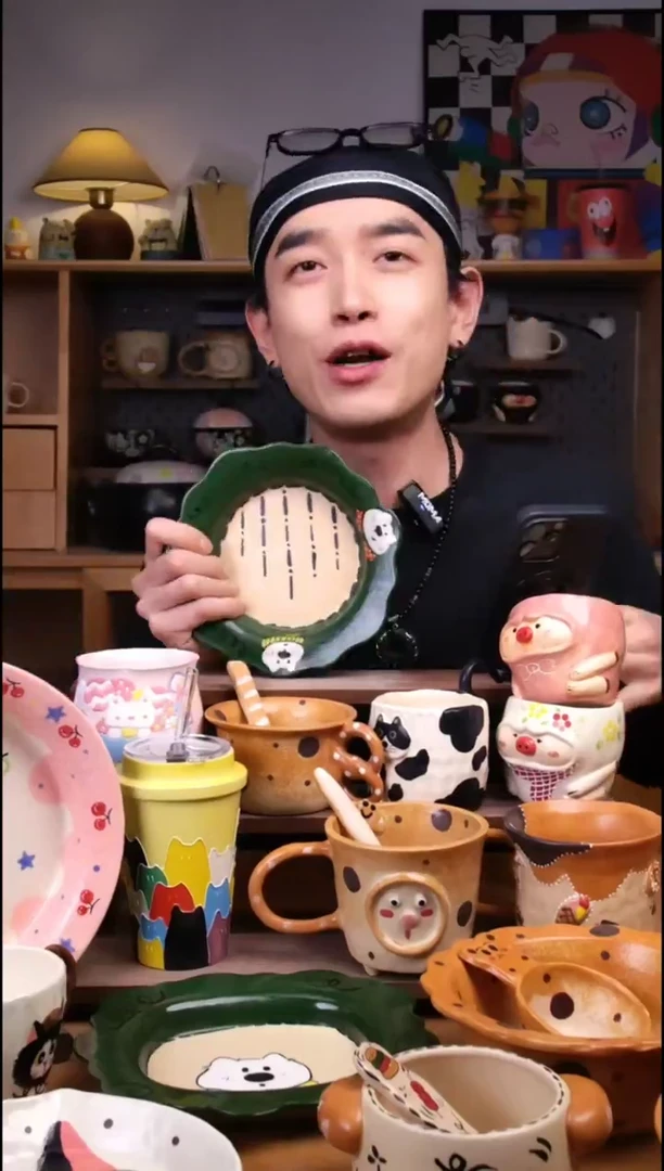 盘景德镇可爱设计师款陶瓷