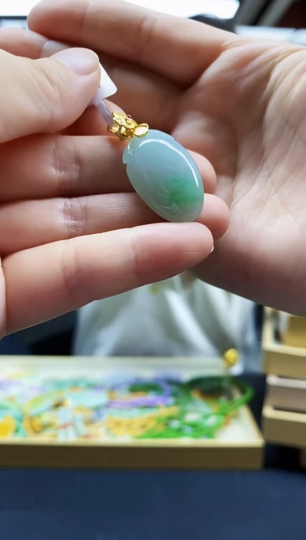 颈饰未镶嵌翡翠翡翠吊坠