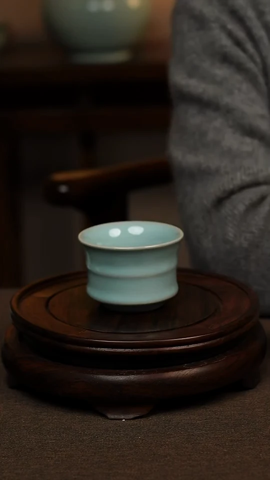 瓷片天青色束腰竹节杯100ml微瑕不带礼盒