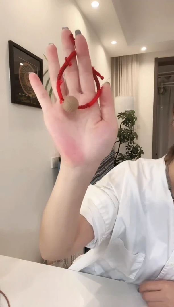 泥塑避疫 1.8合香珠 红色手绳款