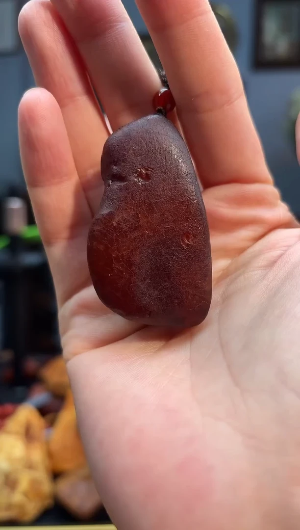 琥珀颈饰未镶嵌吊坠