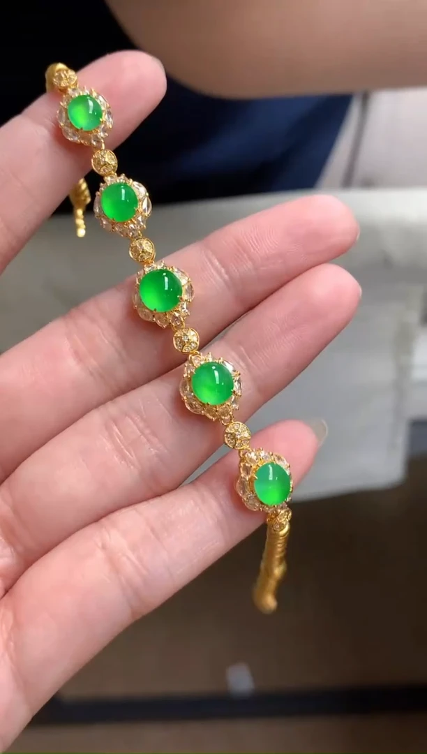 18K金镶嵌手链翡翠C***yA541|59800