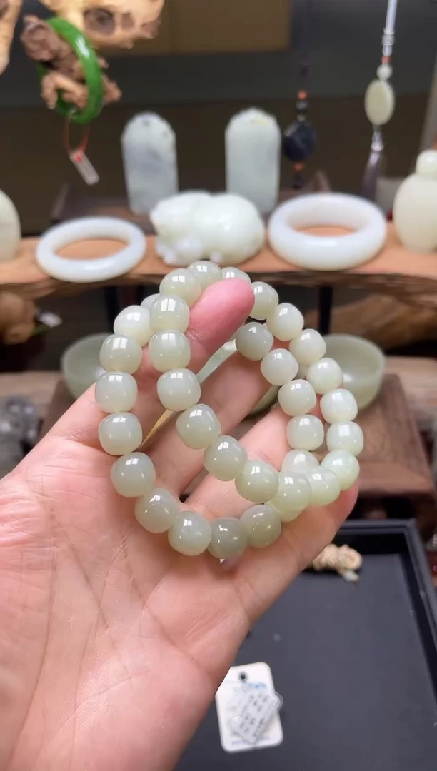 【闪购商品】和田玉手串未镶嵌卡12且末青白 老型裂 多样性发一