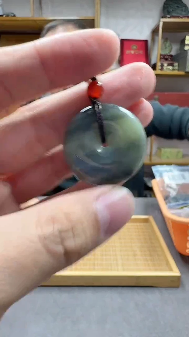 未镶嵌和田玉挂件1