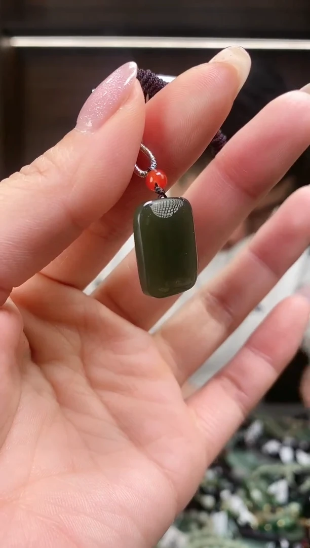 【闪购商品】和田玉颈饰未镶嵌多样性发货，拍一发一