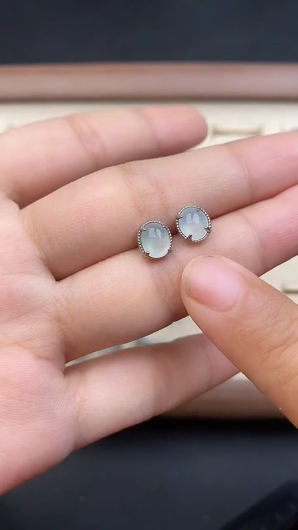 银S925镶嵌戒指翡翠685685