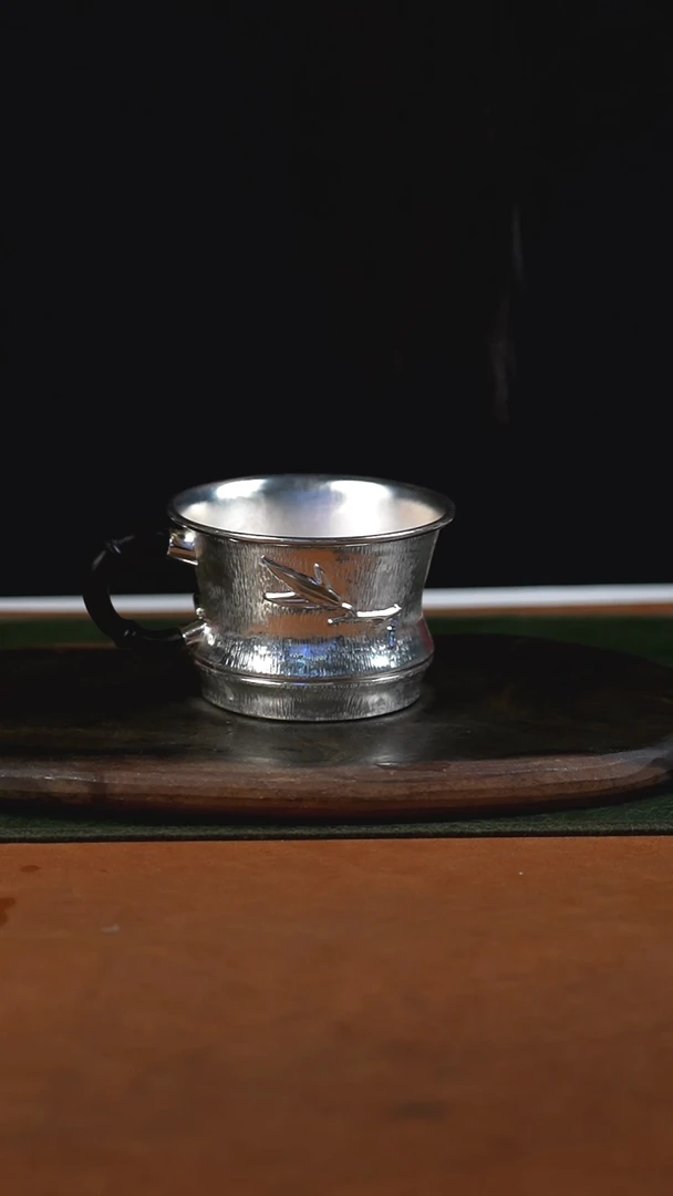 手工锤纹竹节主人杯