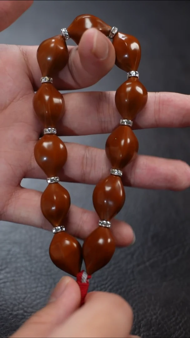 手串/手链橄榄核八万核雕文玩作品