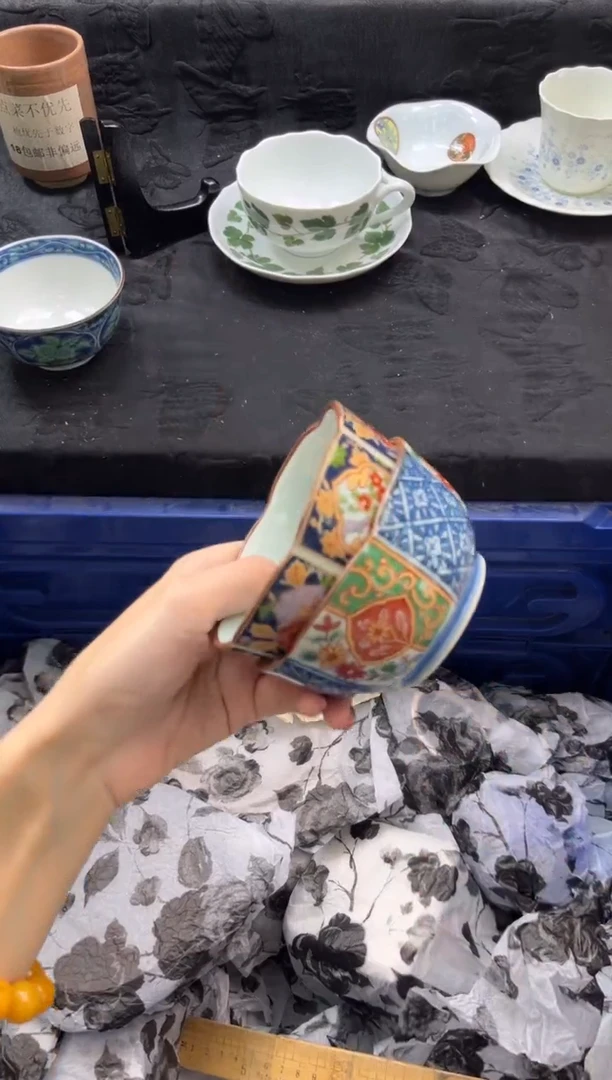 瓷片鲜**开       E127