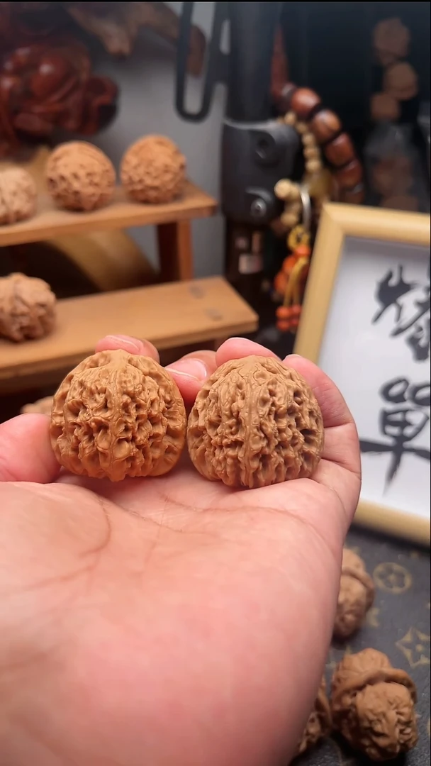 吊坠文玩核桃南疆40