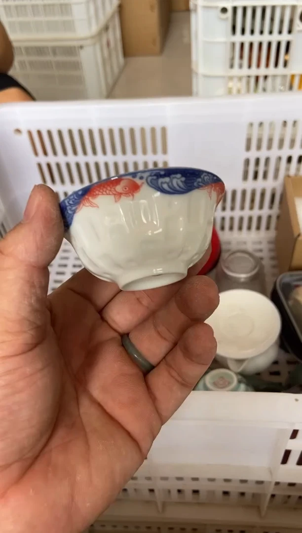 杯无运费险有瑕疵的摄影的产品有使用过的痕迹有点脏介意勿拍