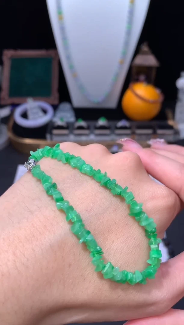 未镶嵌定制翡翠48小时鉴赏期 退货不扣服务费