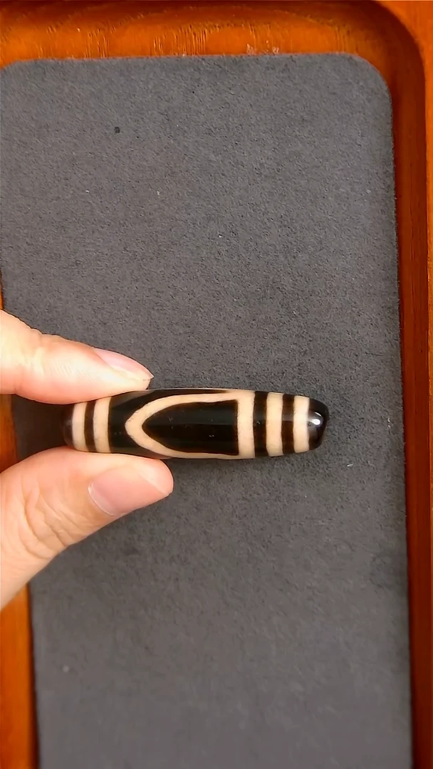 未镶嵌玛瑙/玉髓珠宝半成品上肯全手工一眼靠山天珠12*48