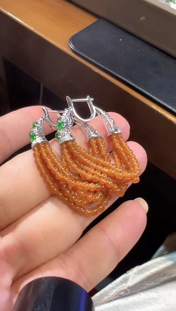 未镶嵌翡翠耳饰小米珠