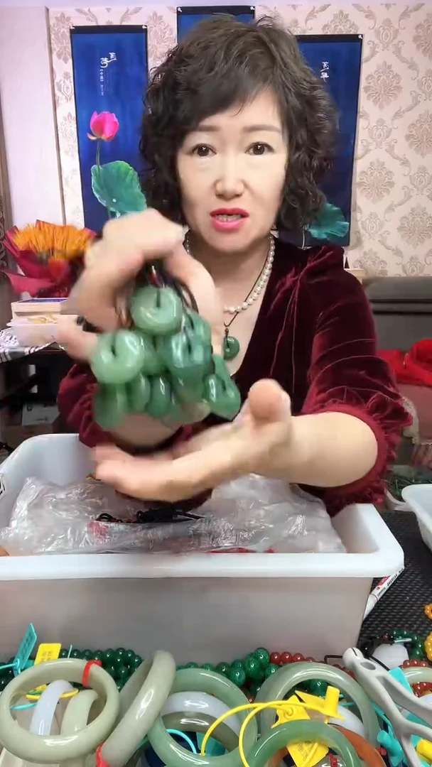 吊坠(赠链)未镶嵌石英质玉东陵玉平安扣