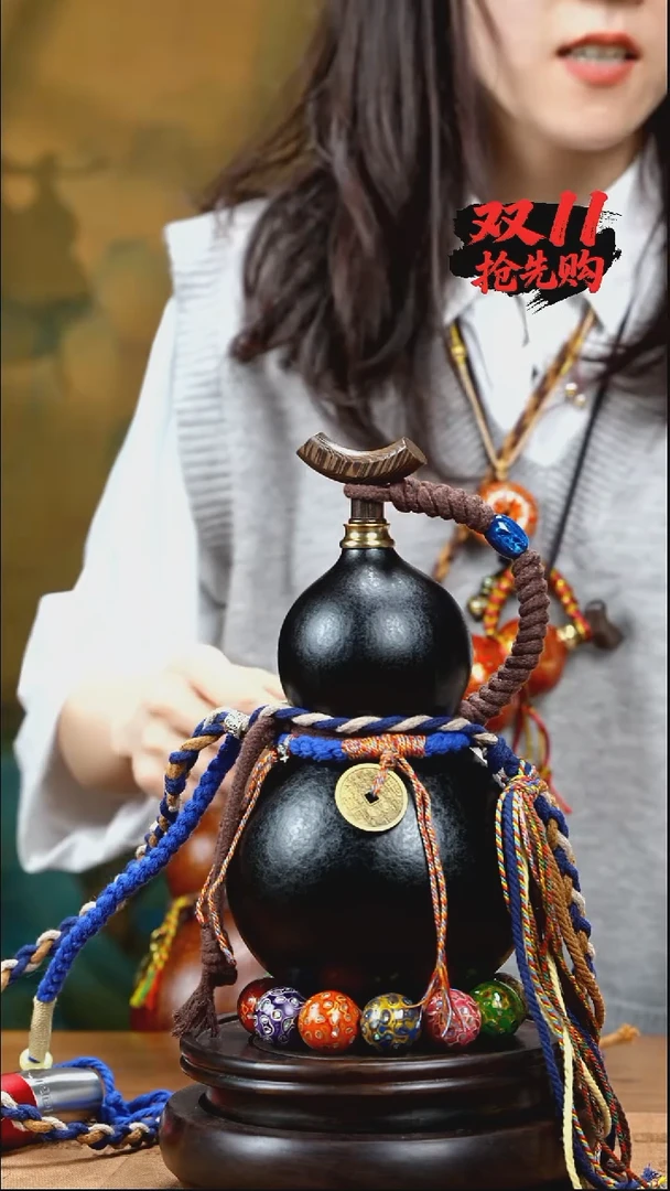 XX082藏绳款酒葫芦不包手串