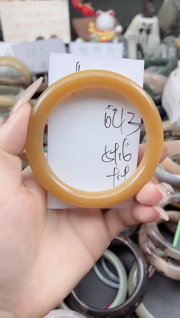 未镶嵌手镯石英质玉043